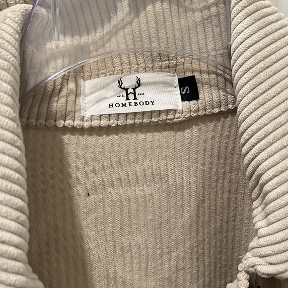 BONE CORDUROY BUTTON UP - Picture 3 of 4